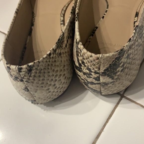 Tory Burch Snake Skin reva sz 8.5 - Picture 7 of 7